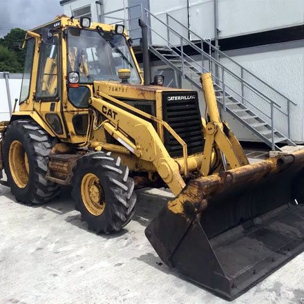 Экскаватор Cat 428